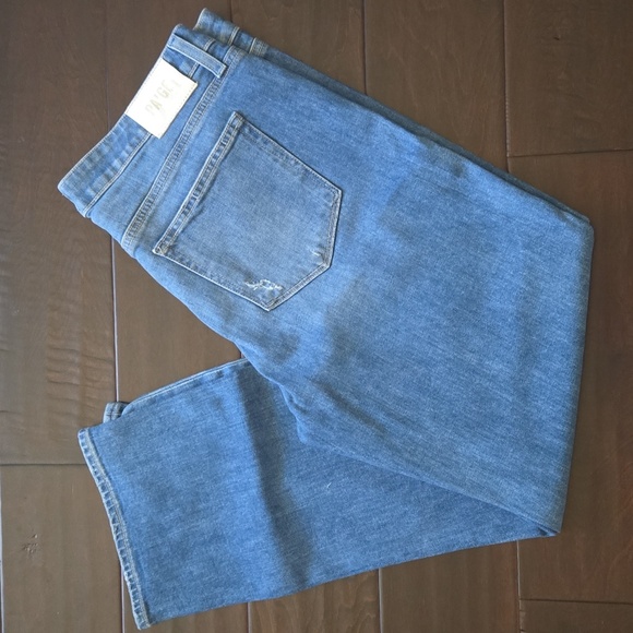 PAIGE Noella High Waist Crop Straight Leg Jeans Casanova Distressed EUC - 31 - Picture 13 of 14